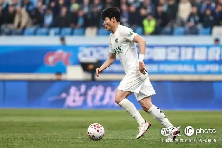 欧冠对决：皇家马德里 VS 勒沃库森